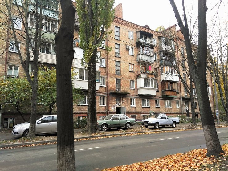 Фото до матеріалу: Доля хрущовок в Україні: що чекає на старі будинки та їхніх мешканців