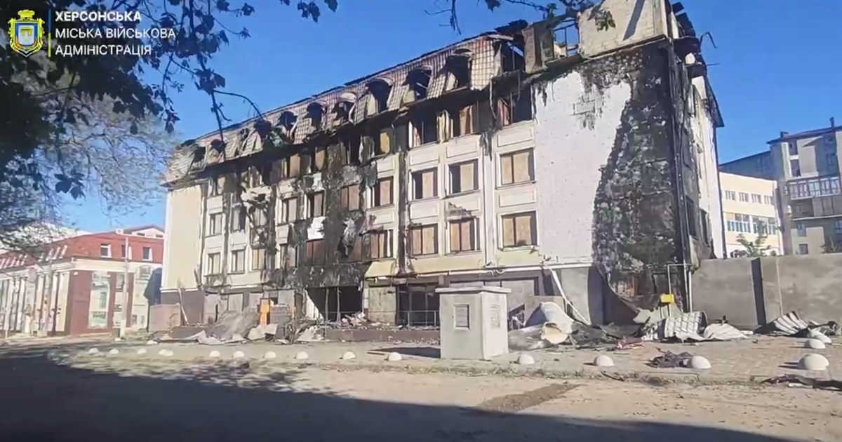 Фото до матеріалу: На Херсонщині за минулу добу вороги завдали 3 поранених та пошкодили житлові будинки