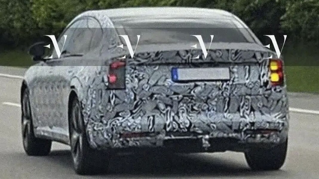 Фото до матеріалу: Volvo ES60: електроседан з запасом до 1000 км вже на дорогах у Швеції