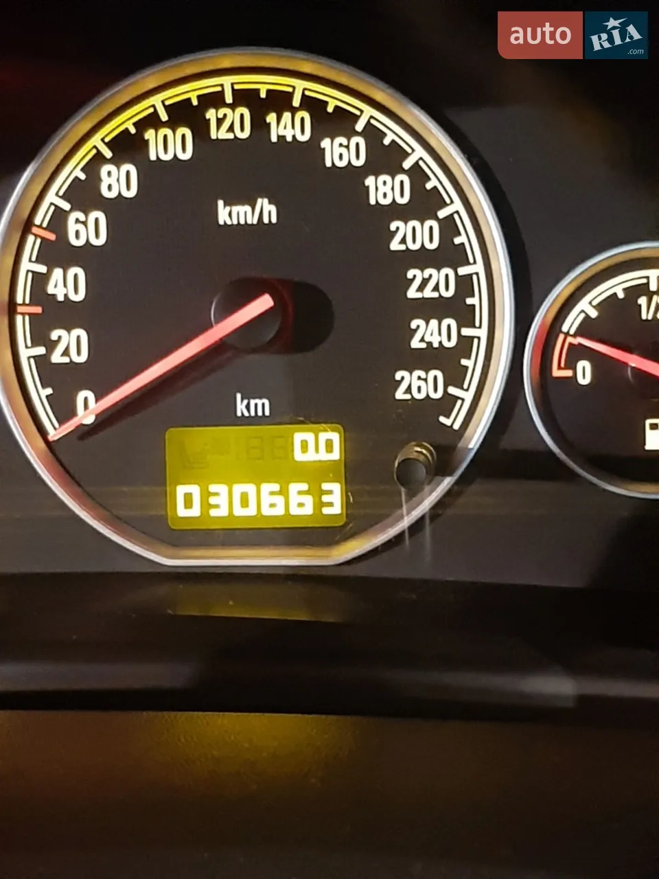 Фото до матеріалу: У Черкаській області продають Opel Vectra 2006 року з пробігом 30 тисяч кілометрів