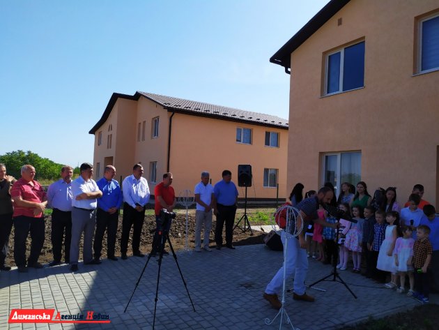 Фото до матеріалу: У Причорноморському відкрито зустріч щодо альтернативного виховання дітей