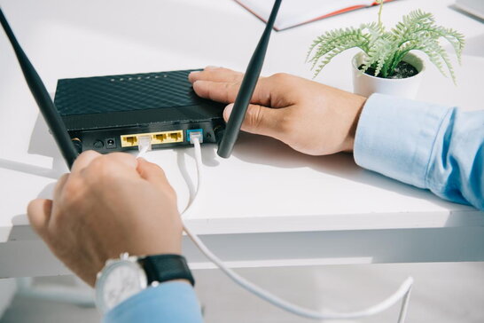 Фото до матеріалу: Правильні налаштування нового смартфона: захист даних та економія батареї за 5 хвилин