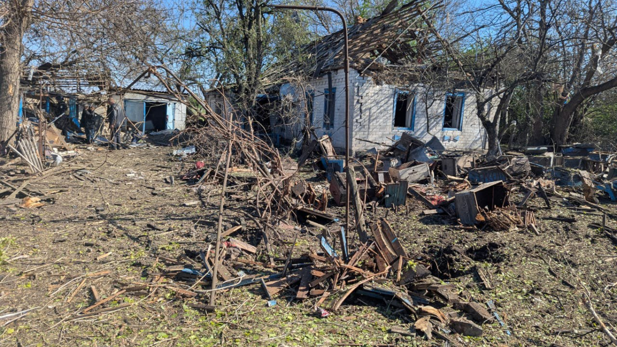 Фото до матеріалу: Двоє поліцейських отримали поранення від FPV-дрона в Запорізькому районі під час виклику