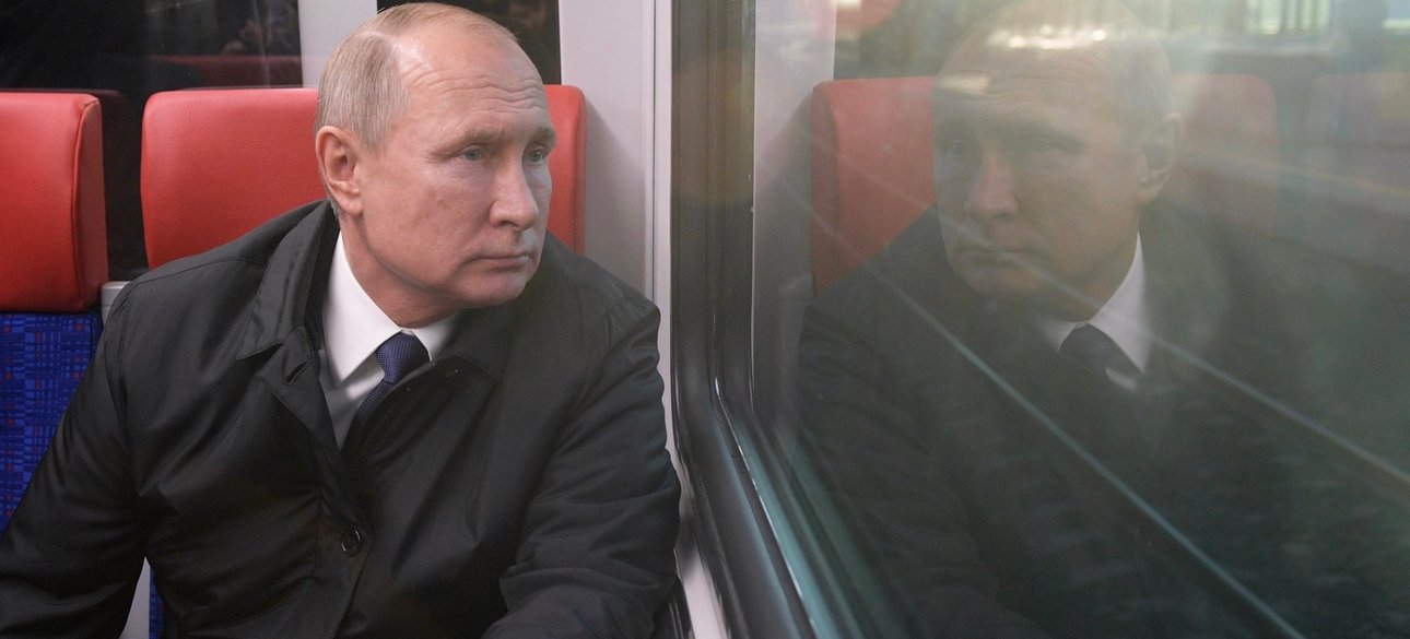 Фото до матеріалу: Путін запізнився на крок: аналітика щодо прохання РФ про перемир'я на 9 травня