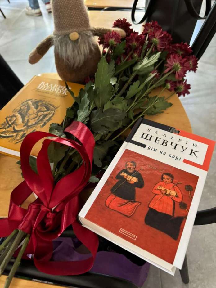 Фото до матеріалу: Яким був Валерій Шевчук удома: інтерв'ю з донькою до річниці смерті