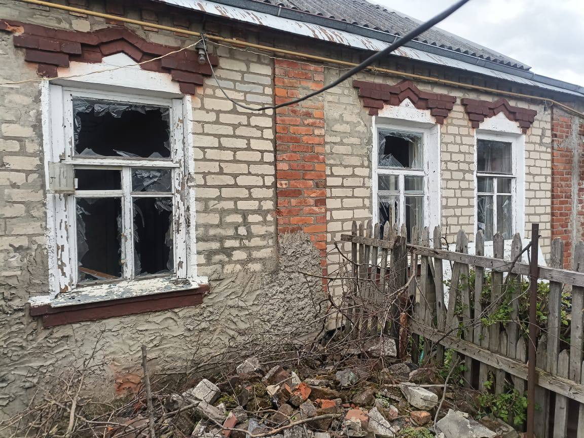 Фото до матеріалу: Дрон V2U пошкодив житлові будинки в Черкаській Лозовій