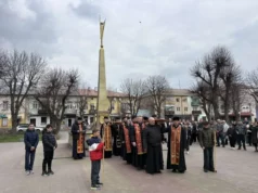 Фото до матеріалу: Молодіжна Хресна дорога у Стрию об’єднала молодь