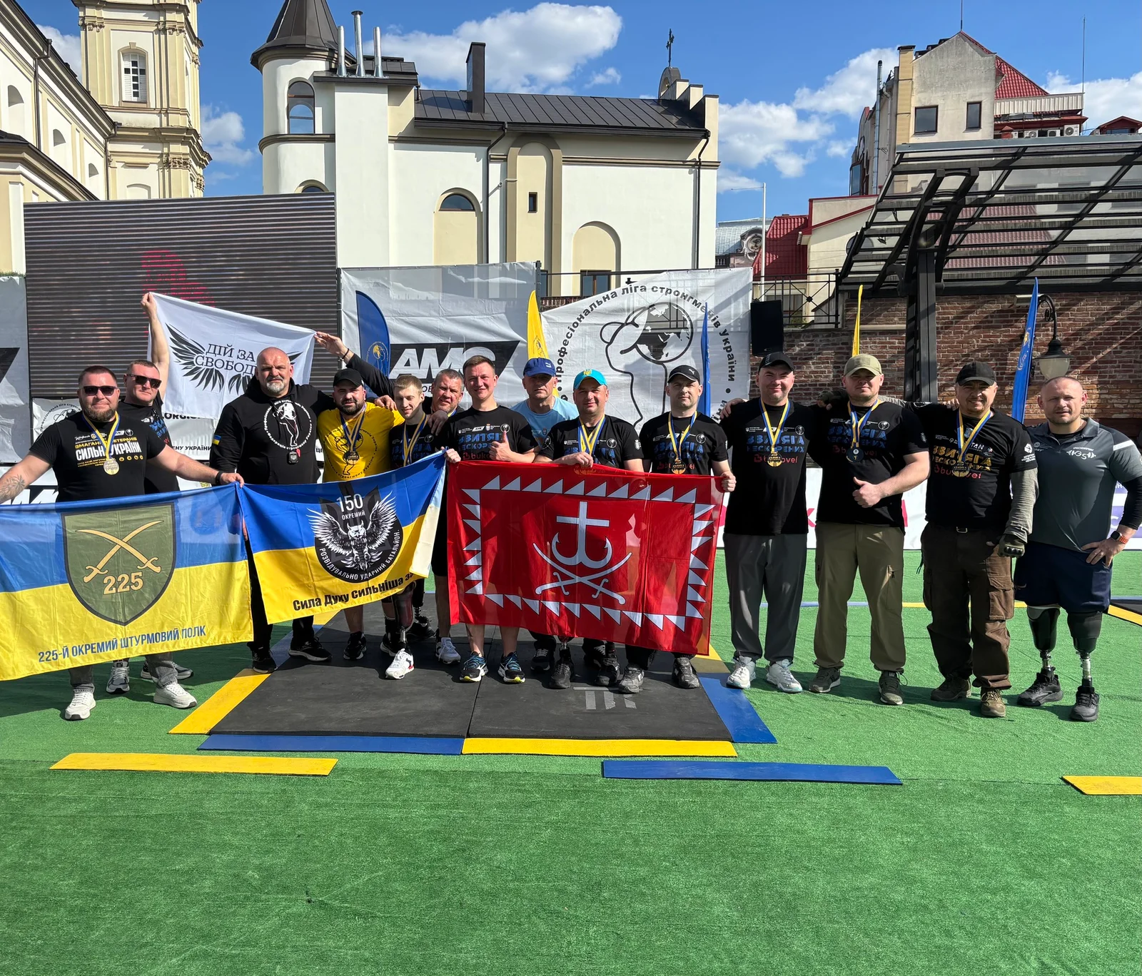 Фото до матеріалу: Вінницькі ветерани здобули 26 нагород на «Звитязі Нескорених» у Івано-Франківську