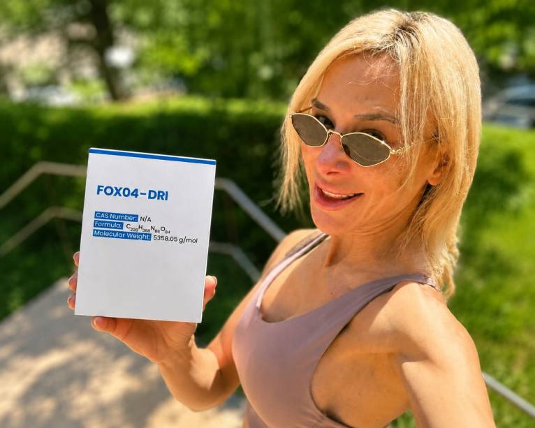 Фото до матеріалу: OXO4-DRI: революція anti-age чи небезпечний експеримент? Лікарка Олена Давиденко пояснила ризики «пептиду омолодження»