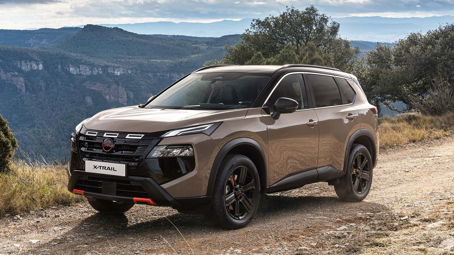 Фото до матеріалу: Нissan X-Trail 2026: рестайлінг з Google та e-Power для українців