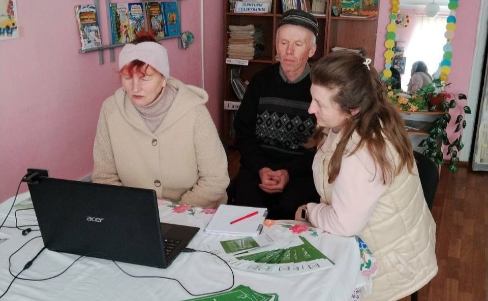 Фото до матеріалу: Жителі Покровського отримали безоплатну юридичну консультацію онлайн