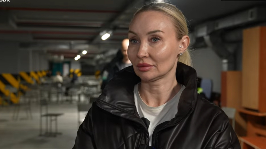 Фото до матеріалу: Мешканка Івано-Франківська розповіла про пережите після влучання у будинок