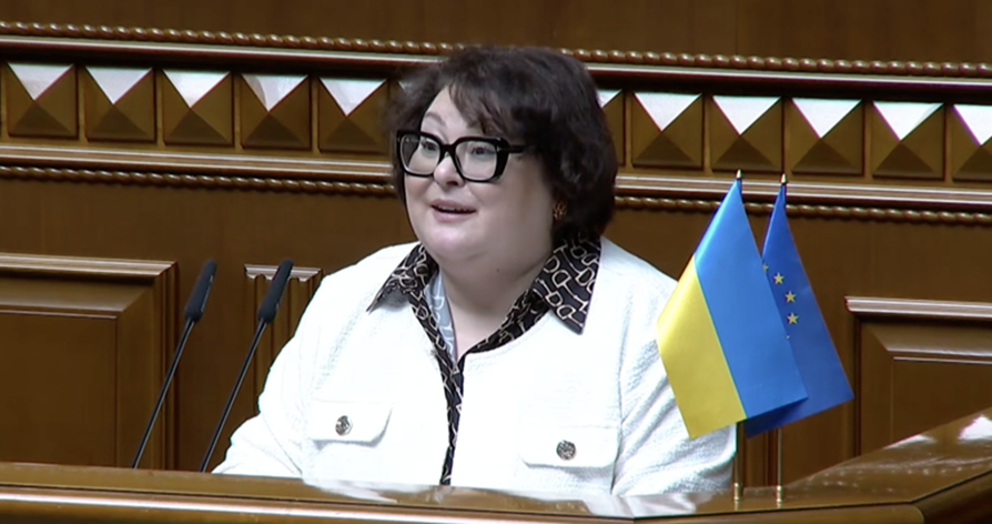 Фото до матеріалу: Олена Київець офіційно стала народною депутаткою України