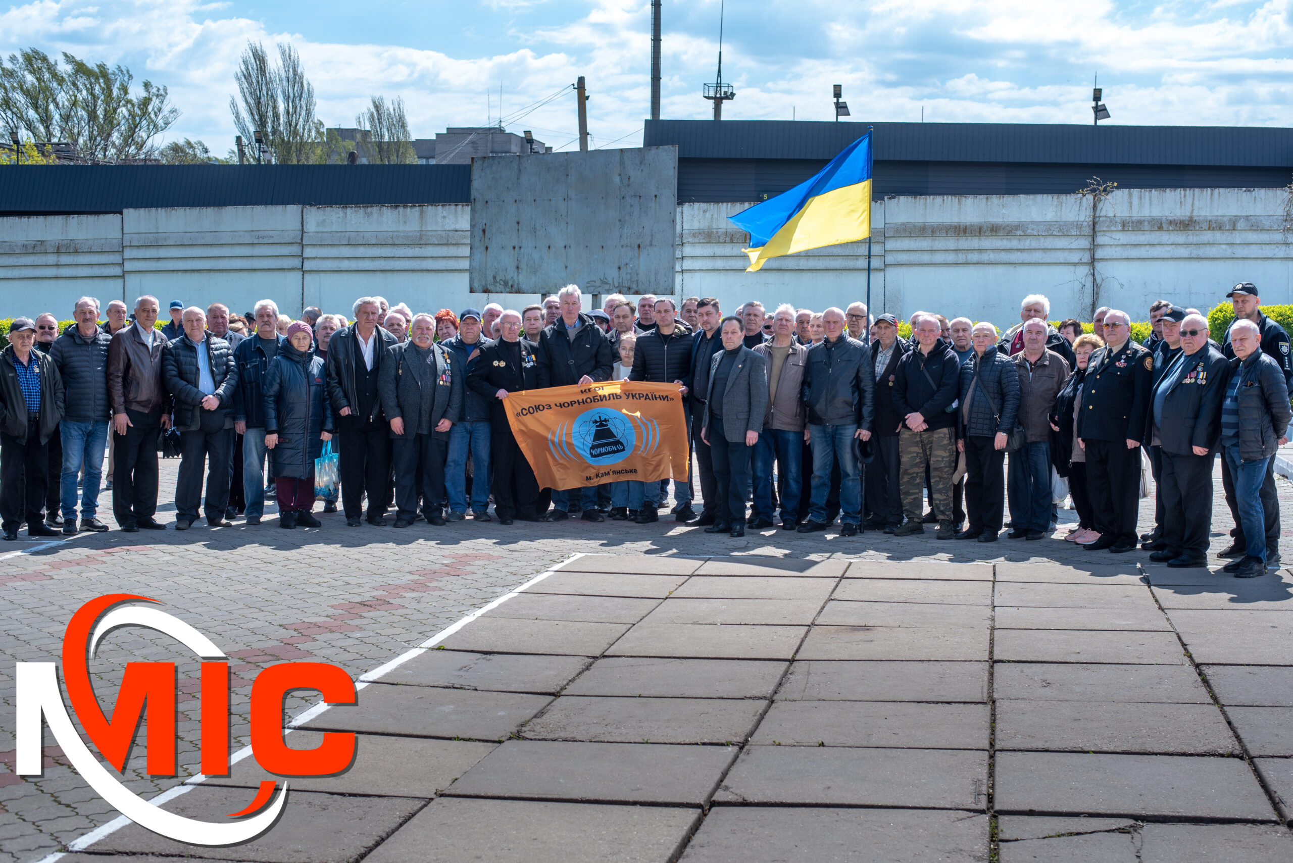 Фото до матеріалу: Підсумки тижня: допомога фронту, ремонт лікарні та екологічні ініціативи у Кам'янському
