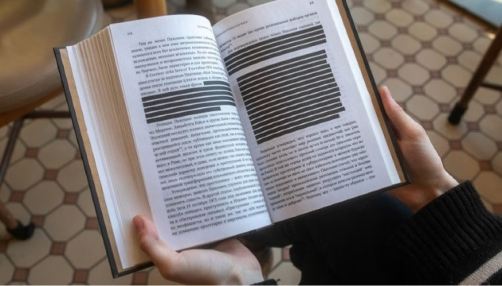 Фото до матеріалу: Росія вводить «блекаут»: цензура в книгах стає відкритою