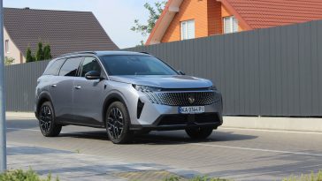 Фото до матеріалу: Тест-драйв Peugeot 3008: чи вартий новий француз українських доріг
