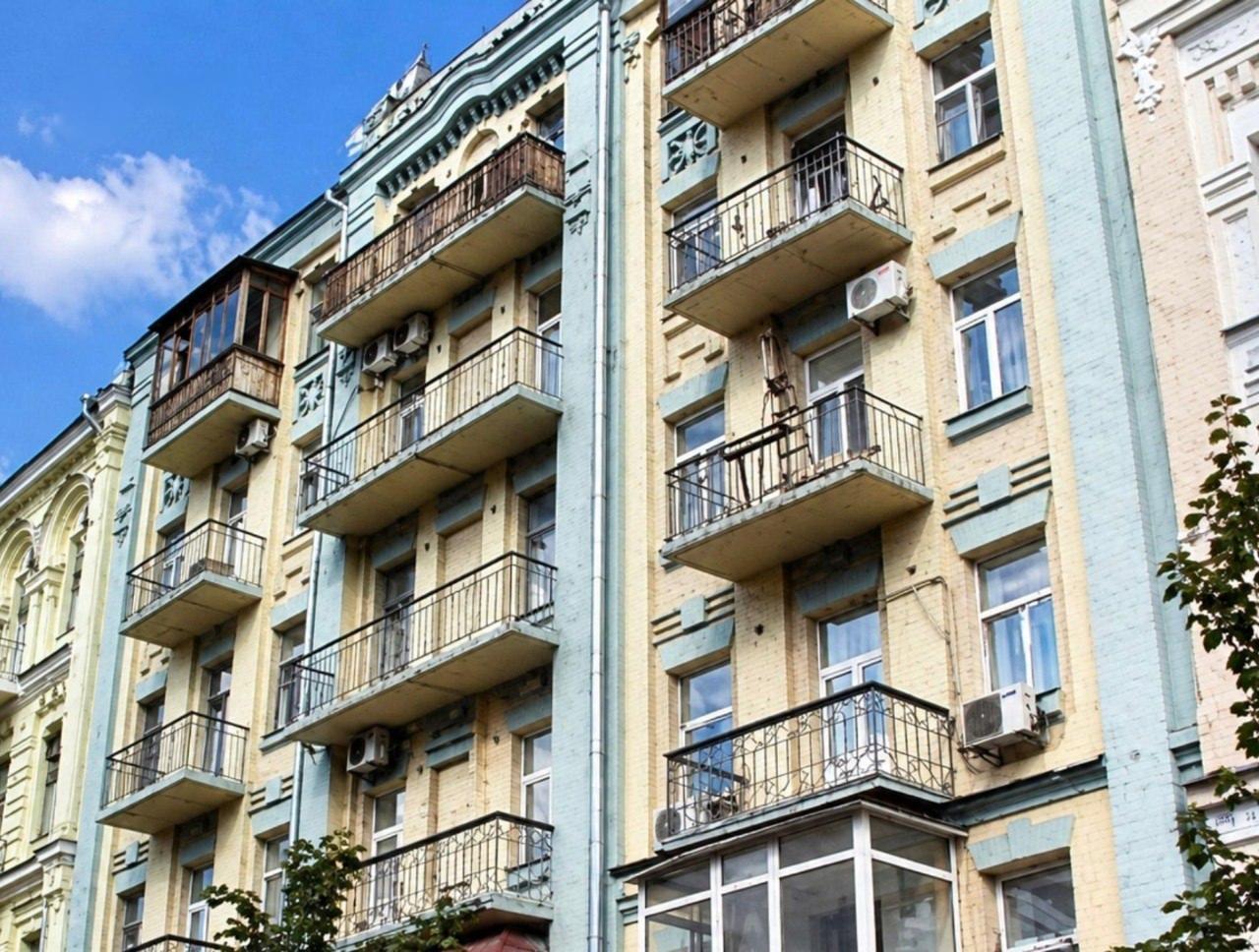 Фото до матеріалу: Суд повернув громаді Києва незаконно приватизоване приміщення в будинку-пам'ятці