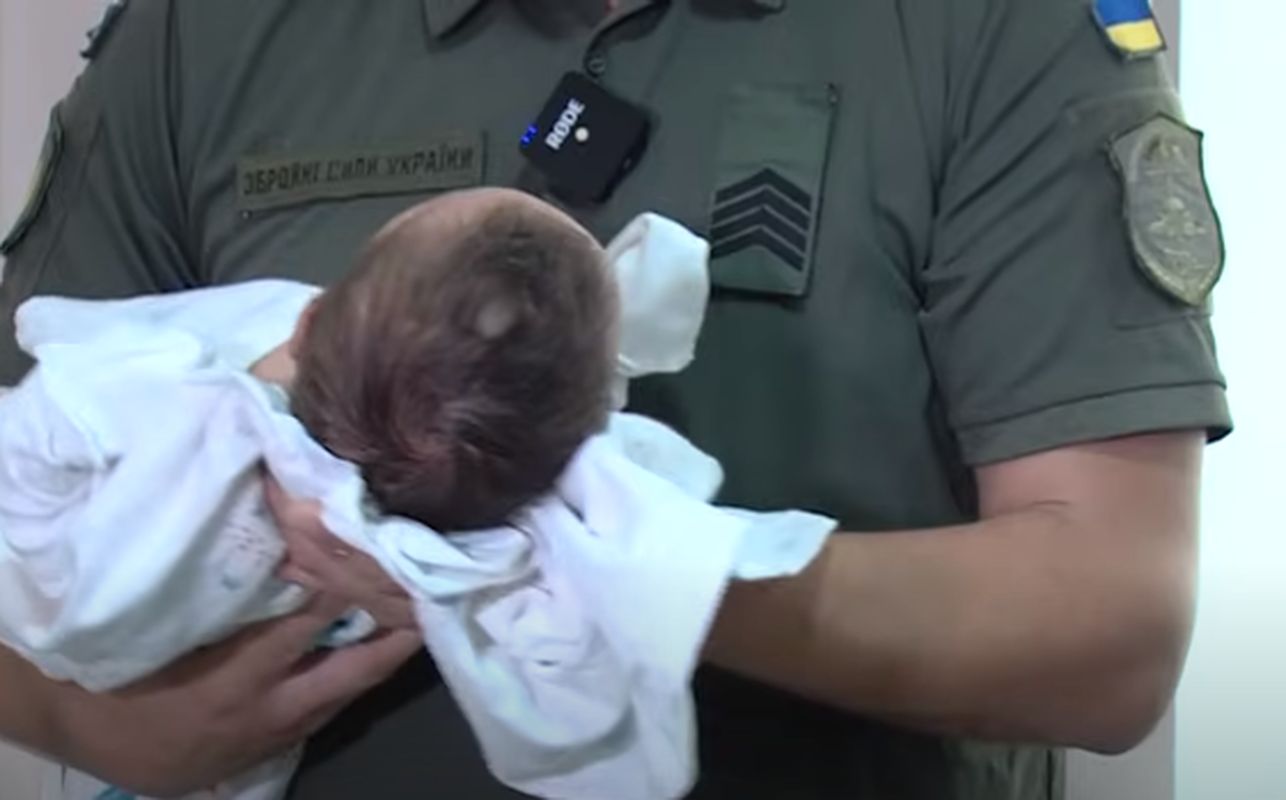 Фото до матеріалу: Чоловік на війні: як зареєструвати новонароджену дитину