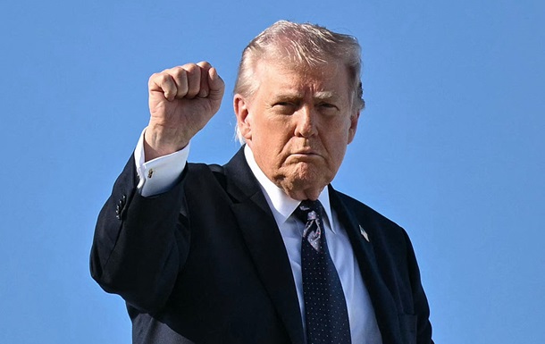 Фото до матеріалу: Трамп призупинив операцію «Свобода» в Ормузькій протоці: що це означає для світу