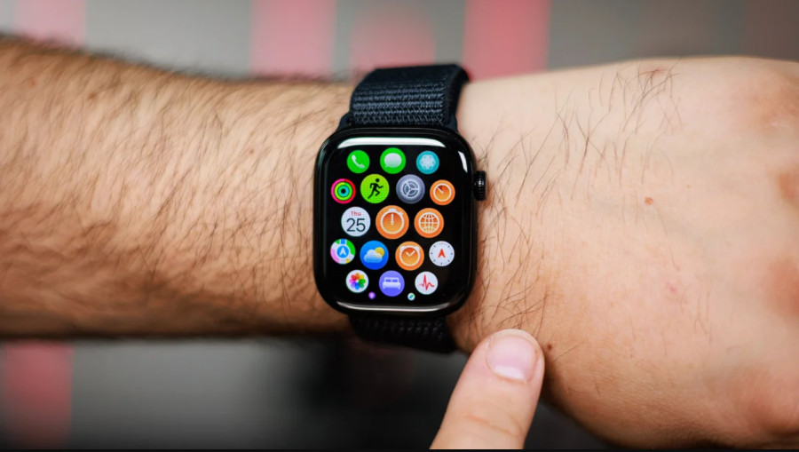 Фото до матеріалу: Apple Watch Series 12: чому не буде Touch ID та що замість цього
