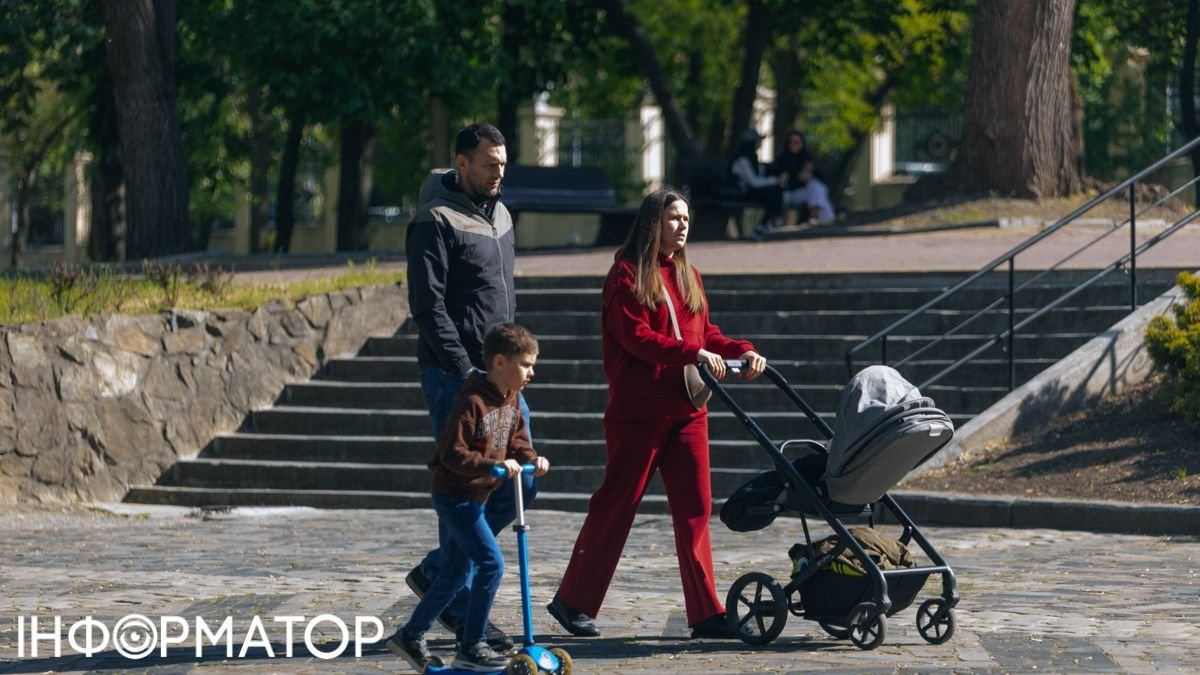 Фото до матеріалу: Упродовж тижня в Україні народилися 2389 дітей: як оформити свідоцтво про народження