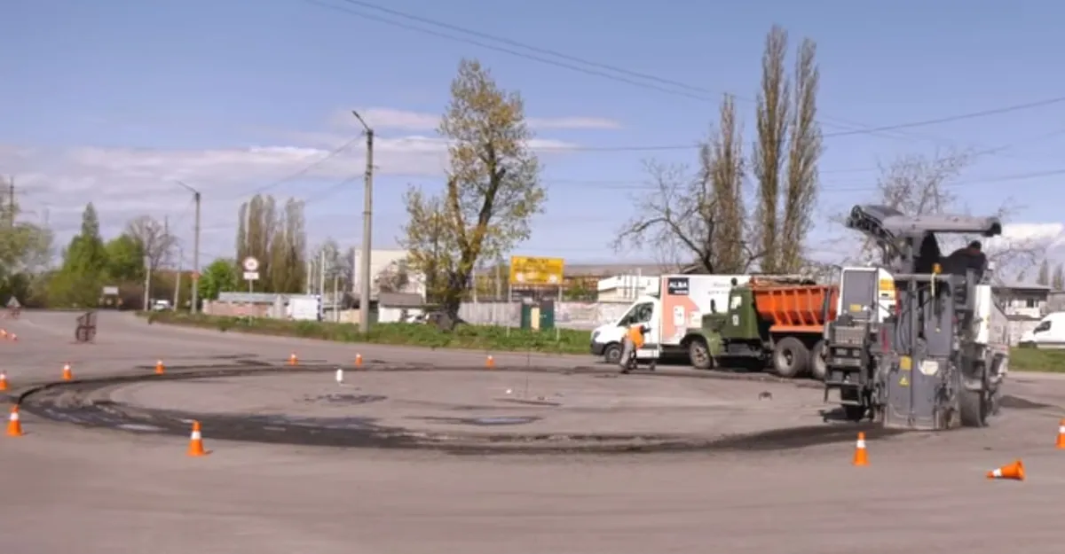 Фото до матеріалу: У Кременчуці облаштовують нове коло для руху: що це дасть мешканцям Першого Занасипу