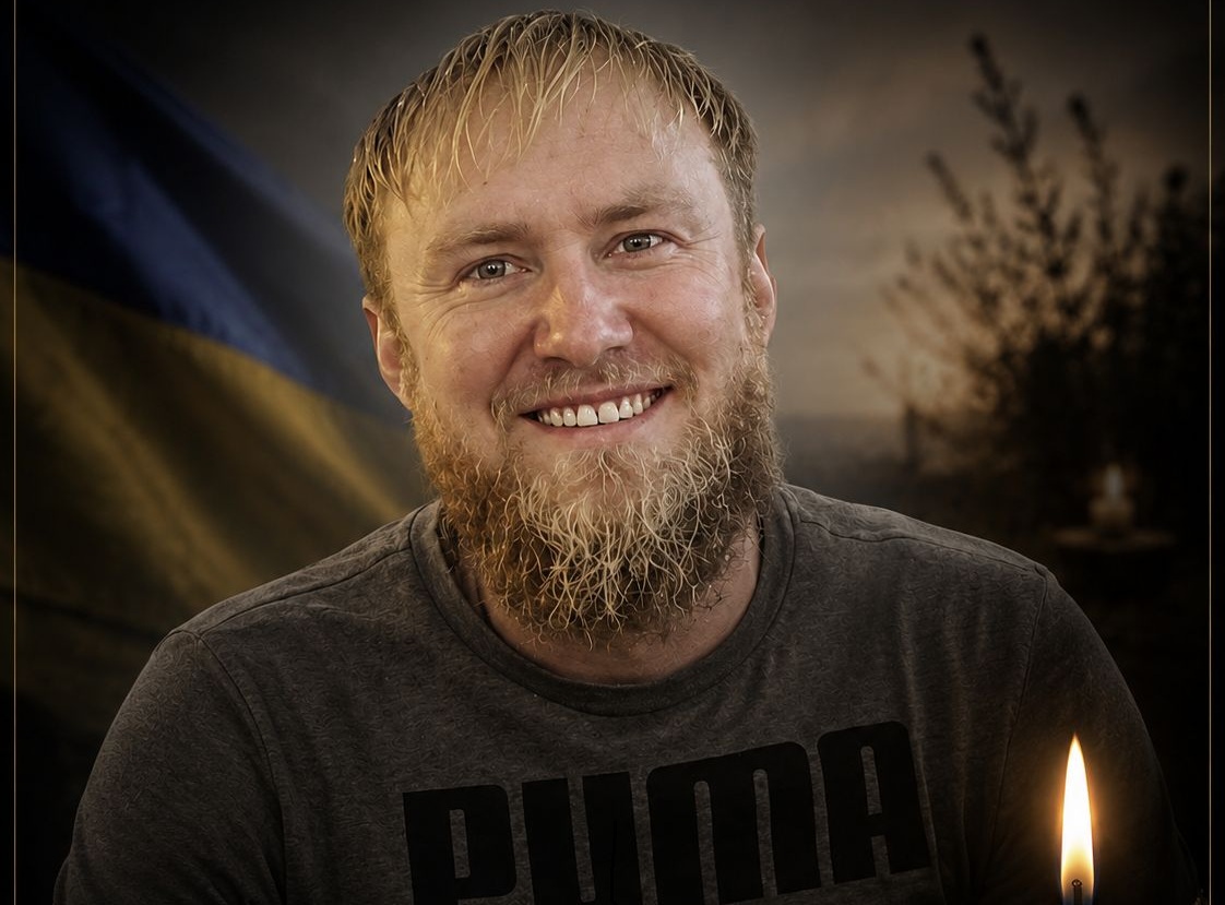 Фото до матеріалу: У ДТП загинув відомий стоматолог та захисник Ілля Сидоренко