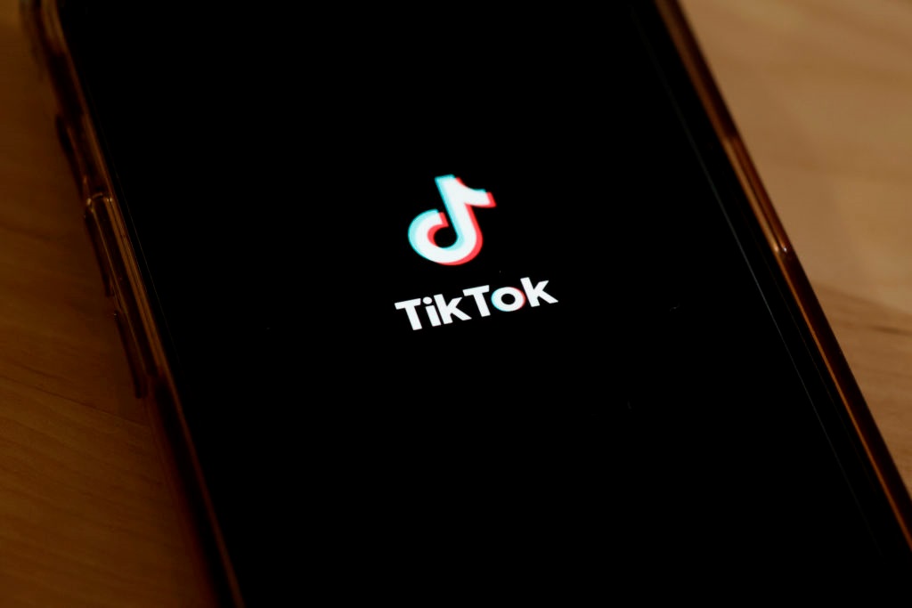 Фото до матеріалу: TikTok заблокував акаунт «Алабуга Політех» за рекламу збирання дронів «Шахед»