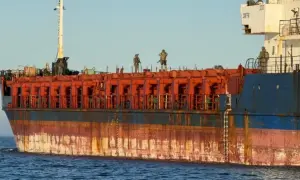 Фото до матеріалу: Службовий пес викрив жінку, яка намагалася перевезти через кордон майже 4 млн грн
