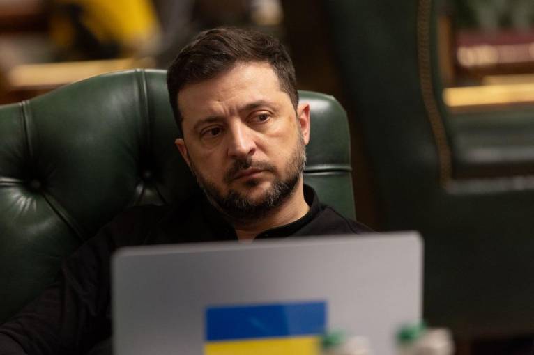 Фото до матеріалу: Зеленський визначив нові пріоритети оборони для української армії