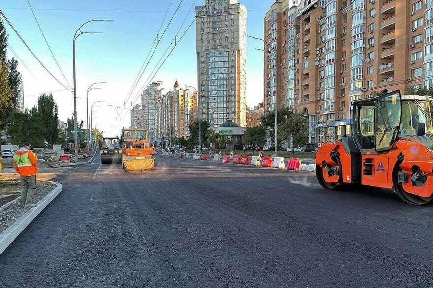 Фото до матеріалу: Тимчасові перекриття в Києві: де зміниться рух 30 квітня