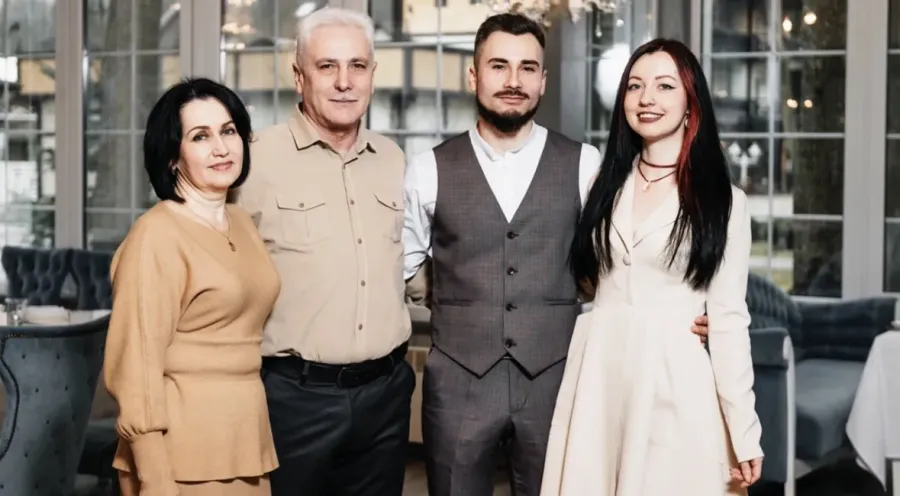 Фото до матеріалу: 491 портрет загиблих: історія Соломії Дзюби та її мистецтво пам'яті