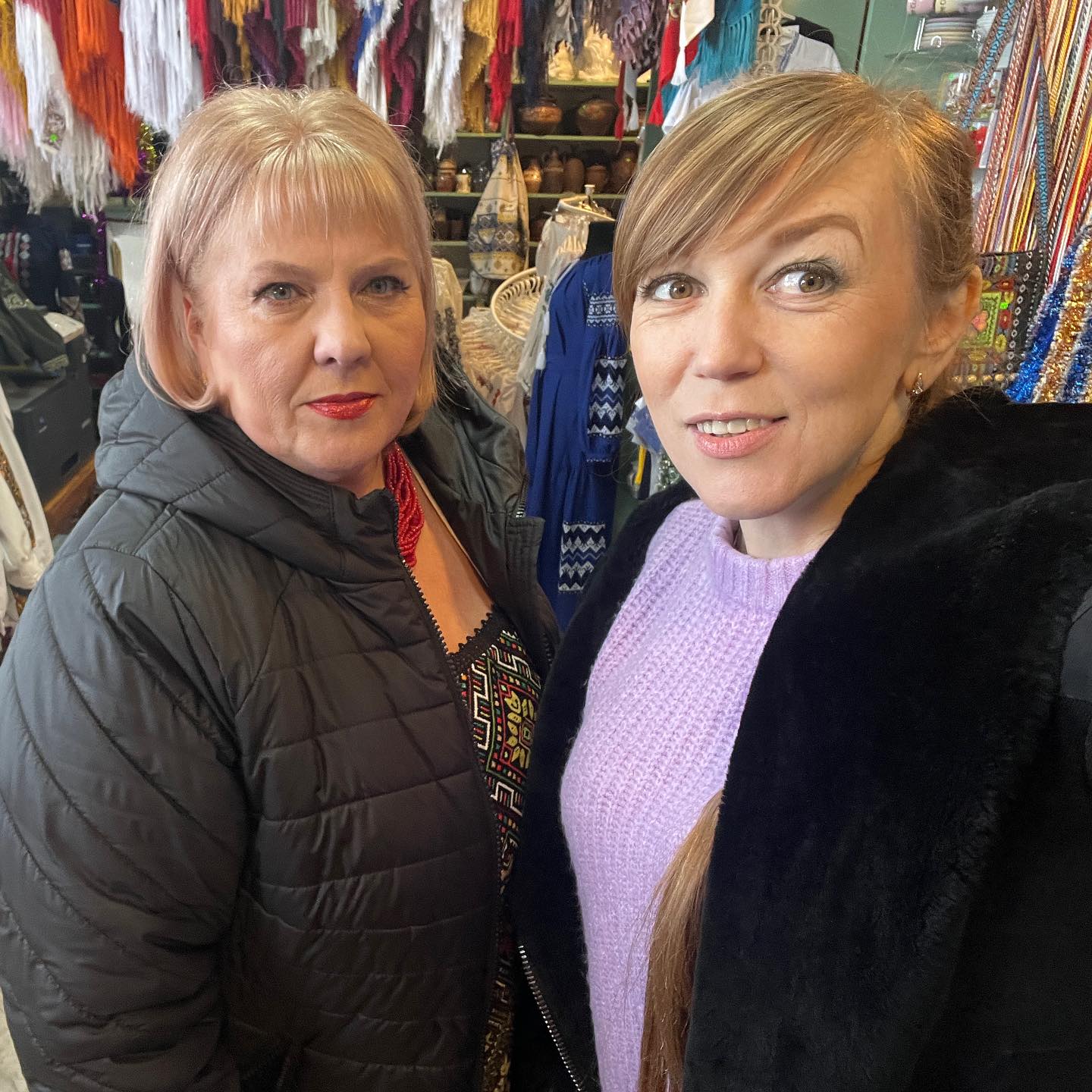Фото до матеріалу: Жовківська ялинка з рекордними 150 вишитими іграшками: без бюджету, з любов'ю та патріотизмом
