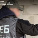 Фото до матеріалу: У Києві затримали продавця раритетної зброї, що відправляла її поштою