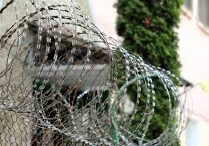 Фото до матеріалу: 16-річного львів'янина, що поширював фото військових літаків, засудили до СІЗО