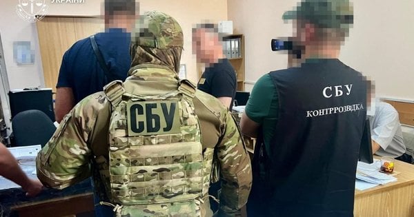Фото до матеріалу: Колишній керівник відділу Хмельницької міськради отримав 15 років тюрми за державну зраду