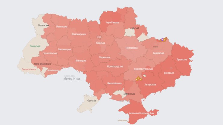 Фото до матеріалу: Росія розпочала масовану атаку на Захід України: очікують кілька хвиль ударів