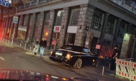 Фото до матеріалу: Електропікап Slate: рік тиші після гучного дебюту та 160 тисяч замовлень