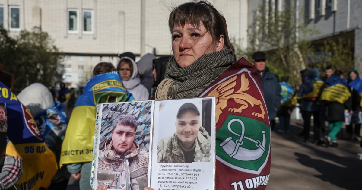 Фото до матеріалу: Мамо, тримайся: історії матерів, чиї сини зникли безвісти