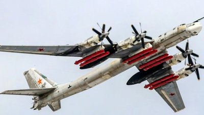 Фото до матеріалу: Зеленський попередив про ракетну загрозу після хвиль дронів