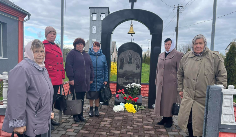Фото до матеріалу: У Корці до 40-річчя Чорнобильської трагедії вшанували ліквідаторів аварії