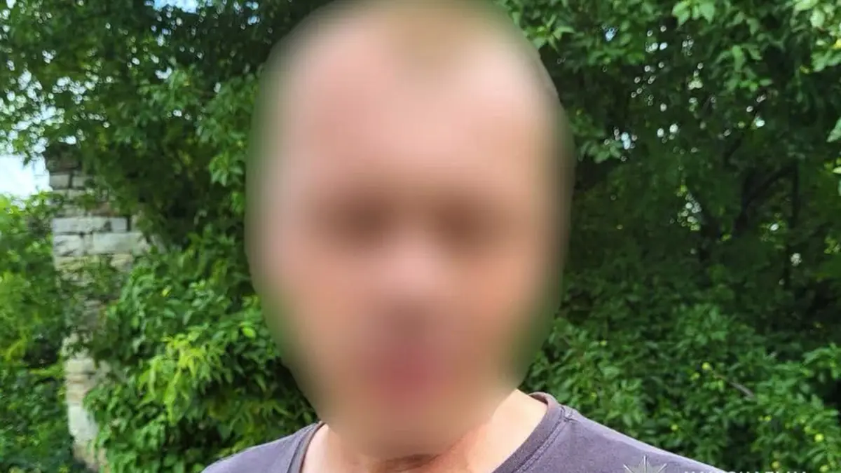 Фото до матеріалу: У Красилівській громаді затримали торговця метадоном: поліція встановила схему збуту