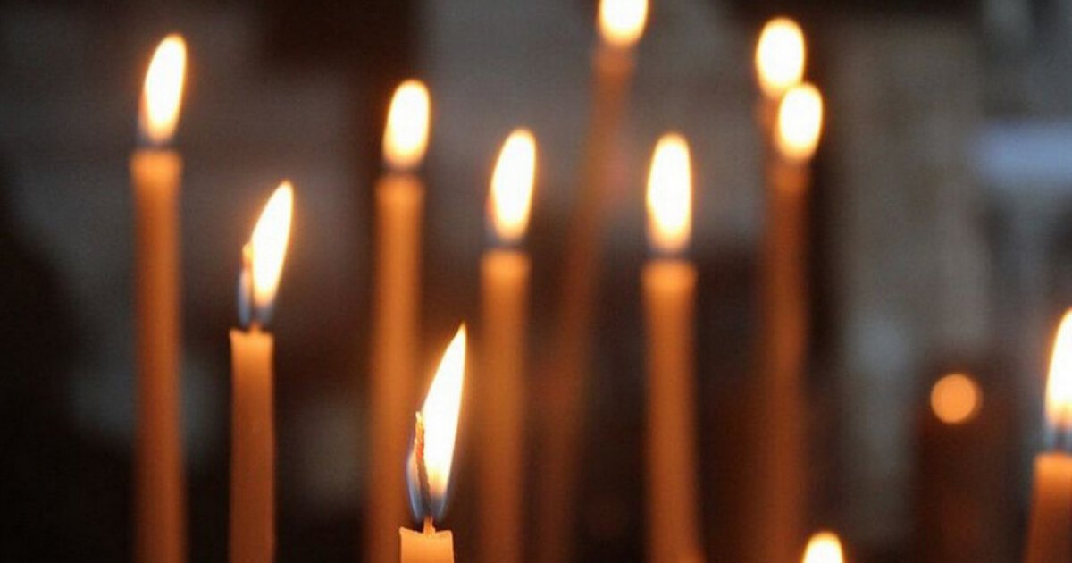 Фото до матеріалу: Благодатний вогонь зійшов у Єрусалимі: Київ очікує святиню