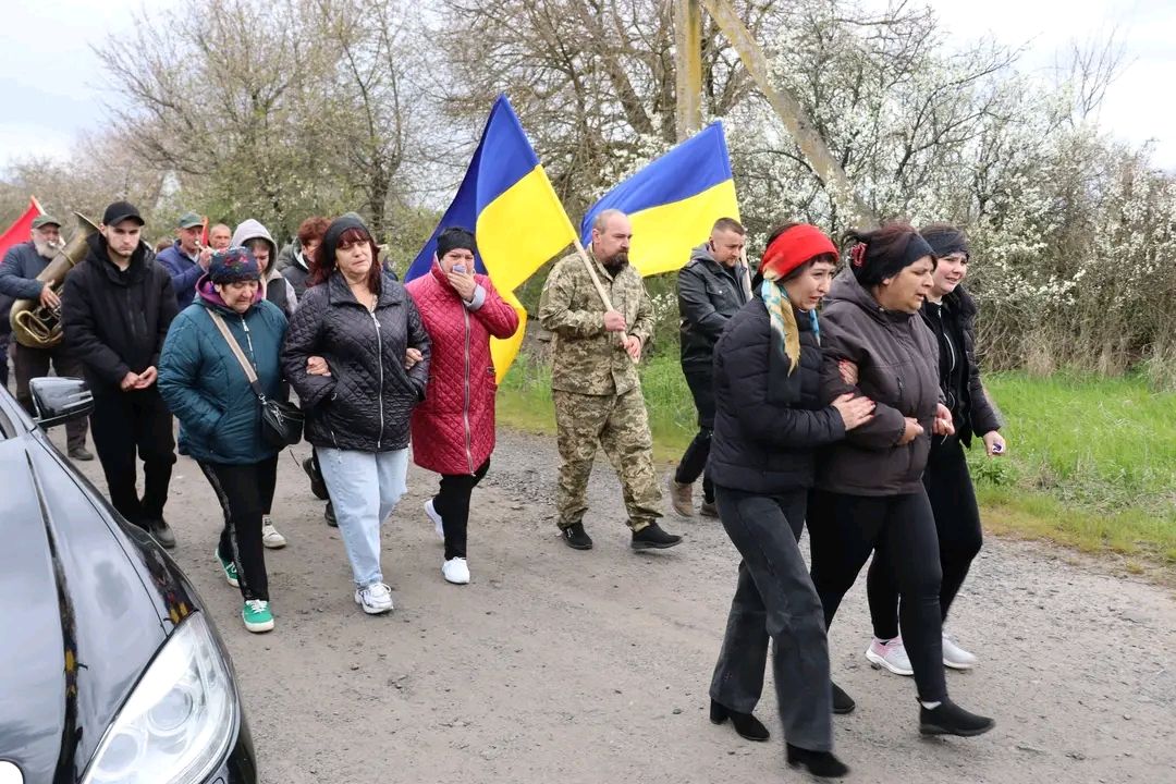 Фото до матеріалу: Олександра Тітічка з села Потеряйки поховали в останню путь на Рашевці