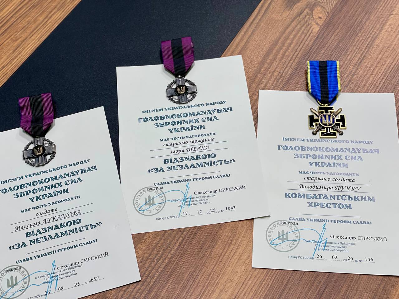 Фото до матеріалу: Трьох захисників з Черкащини нагородили державними знаками