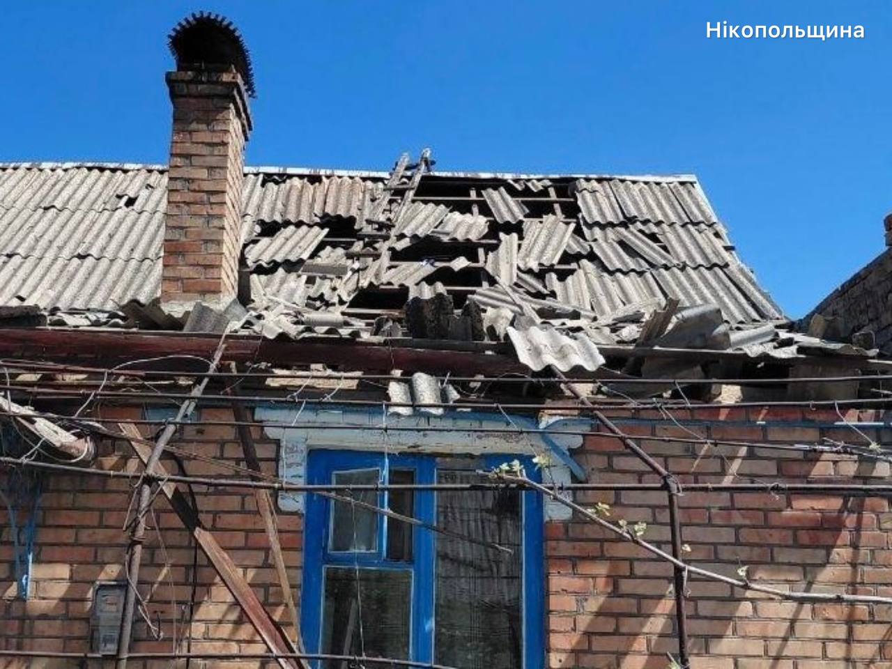 Фото до матеріалу: Ворог атакував п'ять районів Дніпропетровщини: поранено 10-річну дитину