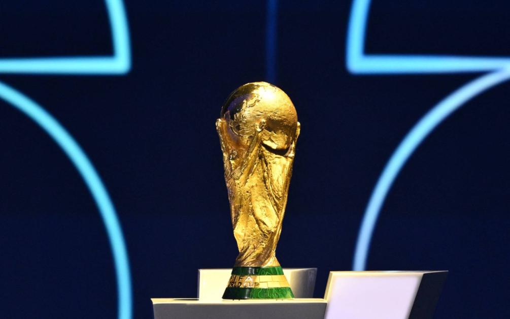 Фото до матеріалу: FIFA введе червоні картки за прикривання рота та протести на ЧС-2026