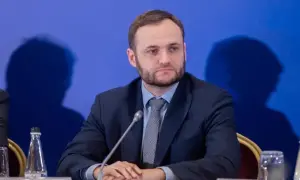 Фото до матеріалу: Закарпатський рятувальник став вірусною зіркою завдяки тренуванню під Брітні Спірс