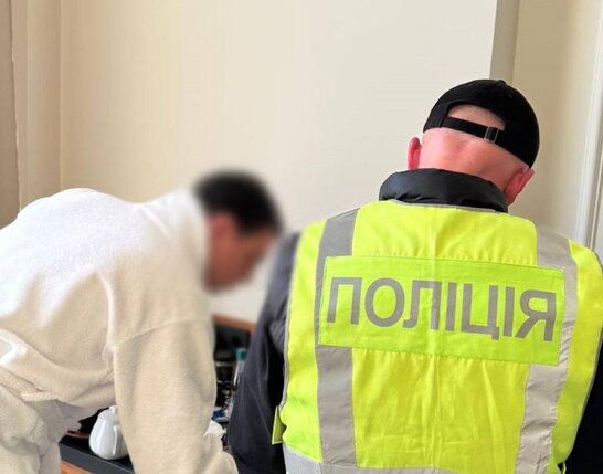 Фото до матеріалу: Єрмак отримав підозру? Скандал з котеджами, обшуки та затримання у Самборі
