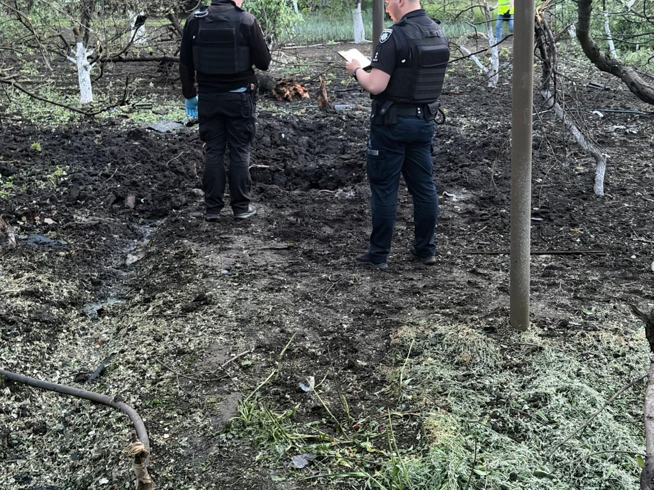 Фото до матеріалу: Зеленський прокоментував обстріл Кривого Рогу: загинули літні, онука в лікарні